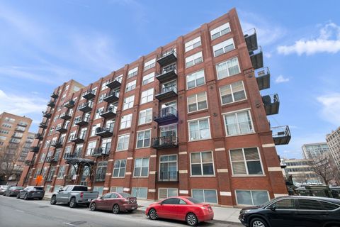 Photo of 420 S Clinton Street #101, Chicago, IL 60607 (MLS # 12584552)