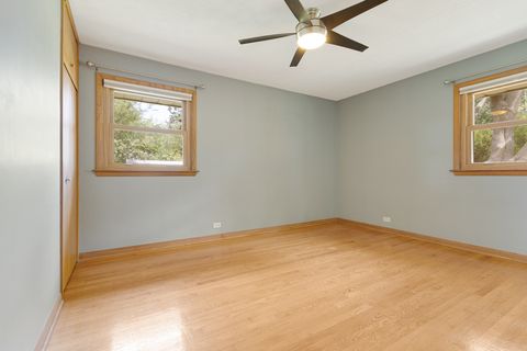 Tiny photo for 625 Park Street, East Dundee, IL 60118 (MLS # 12446787)