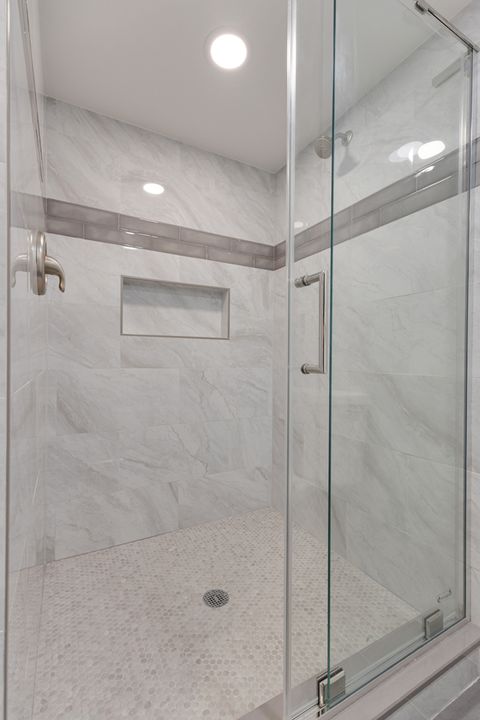 Tiny photo for 625 Park Street, East Dundee, IL 60118 (MLS # 12446787)