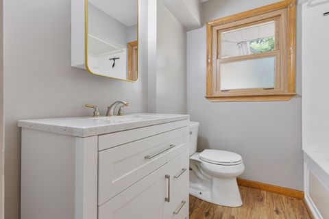 Tiny photo for 625 Park Street, East Dundee, IL 60118 (MLS # 12446787)