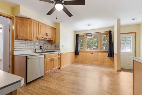 Tiny photo for 625 Park Street, East Dundee, IL 60118 (MLS # 12446787)