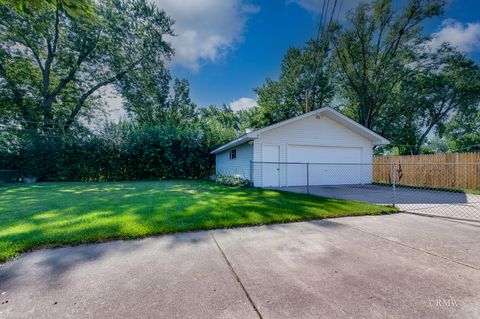 Tiny photo for 365 Washington Boulevard, Hoffman Estates, IL 60169 (MLS # 12542351)