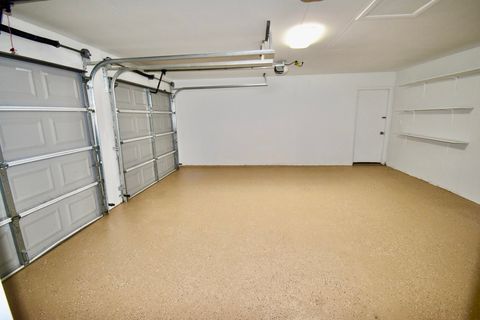 Tiny photo for 651 White Court, Gurnee, IL 60031 (MLS # 12598449)