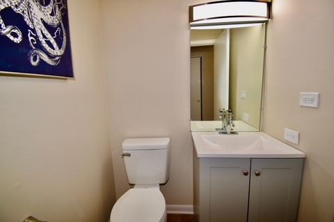 Tiny photo for 651 White Court, Gurnee, IL 60031 (MLS # 12598449)