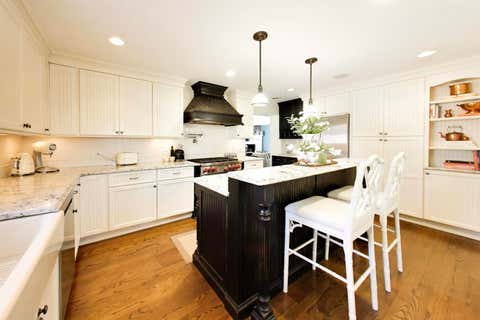 Tiny photo for 833 E Rockland Road, Libertyville, IL 60048 (MLS # 12736427)