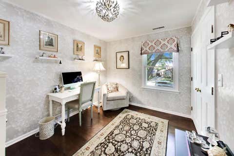 Tiny photo for 833 E Rockland Road, Libertyville, IL 60048 (MLS # 12736427)