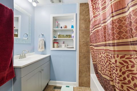 Tiny photo for 1120 S Hamilton Street, Lockport, IL 60441 (MLS # 12546640)