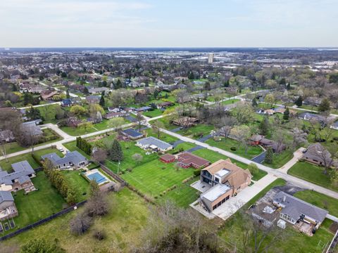 Tiny photo for 102 W Elaine Circle, Prospect Heights, IL 60070 (MLS # 12621180)