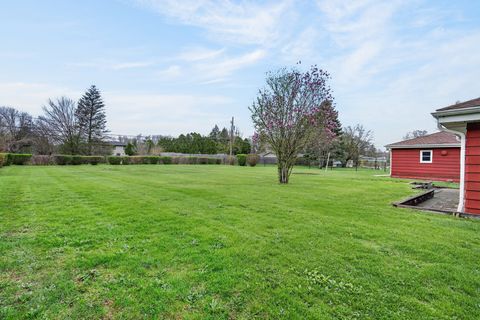 Tiny photo for 102 W Elaine Circle, Prospect Heights, IL 60070 (MLS # 12621180)