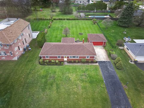 Tiny photo for 102 W Elaine Circle, Prospect Heights, IL 60070 (MLS # 12621180)