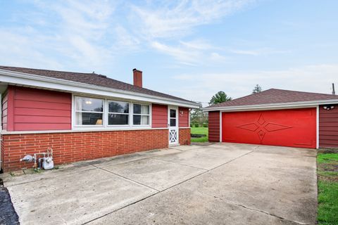 Tiny photo for 102 W Elaine Circle, Prospect Heights, IL 60070 (MLS # 12621180)