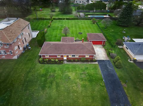 Tiny photo for 102 W Elaine Circle, Prospect Heights, IL 60070 (MLS # 12621180)