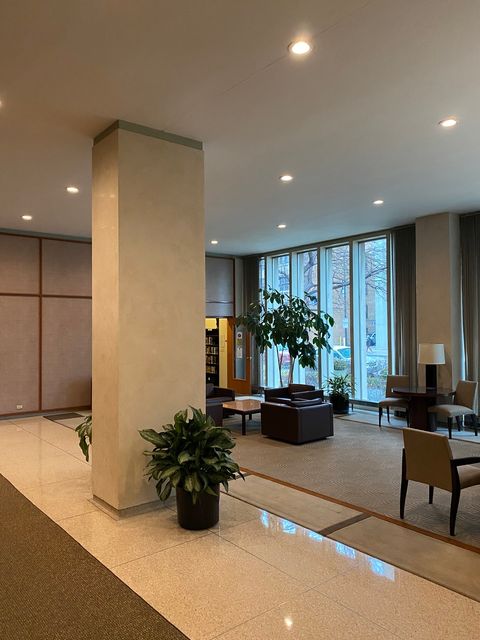 Tiny photo for 3550 N Lake Shore Drive #924, Chicago, IL 60657 (MLS # 12519392)