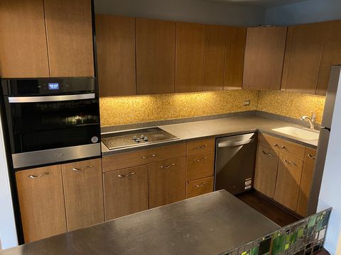 Tiny photo for 3550 N Lake Shore Drive #924, Chicago, IL 60657 (MLS # 12519392)