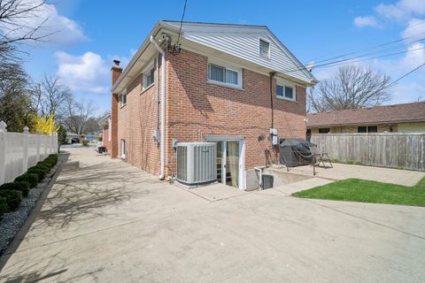 Tiny photo for 9249 KILDARE Avenue, Skokie, IL 60077 (MLS # 12338155)