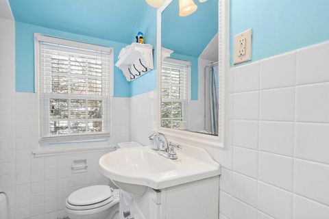 Tiny photo for 1233 E Jefferson Street, Bloomington, IL 61701 (MLS # 12525006)