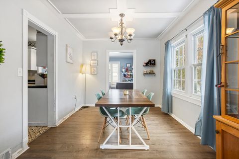 Tiny photo for 1233 E Jefferson Street, Bloomington, IL 61701 (MLS # 12525006)