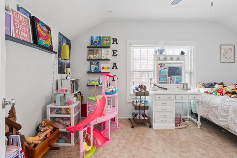 Tiny photo for 1233 E Jefferson Street, Bloomington, IL 61701 (MLS # 12525006)