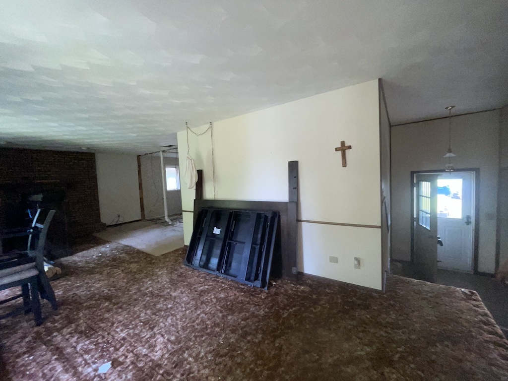 116 W Hislop Drive