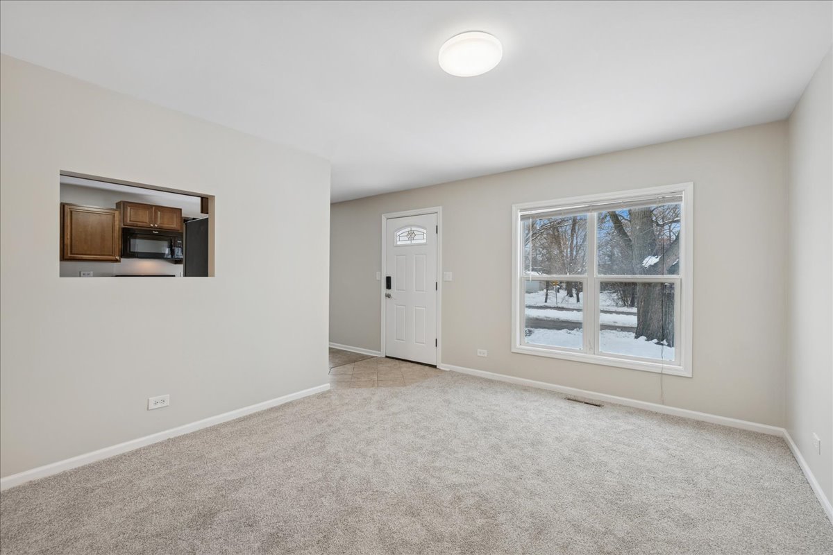 1502 Round Lake Drive