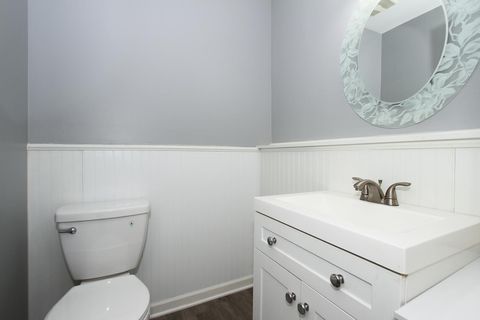 Tiny photo for 1665 CHIPPENDALE Road, Hoffman Estates, IL 60169 (MLS # 12562588)