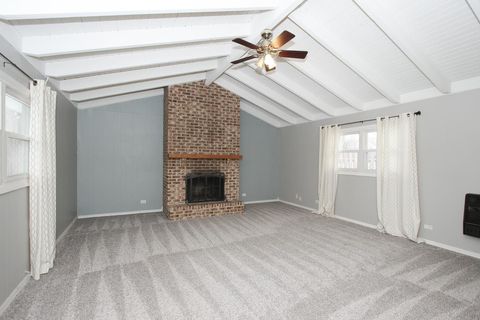 Tiny photo for 1665 CHIPPENDALE Road, Hoffman Estates, IL 60169 (MLS # 12562588)