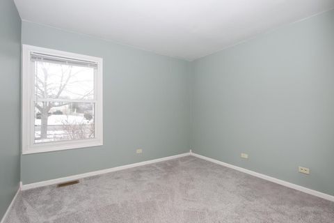 Tiny photo for 1665 CHIPPENDALE Road, Hoffman Estates, IL 60169 (MLS # 12562588)