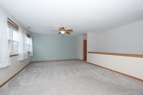 Tiny photo for 1665 CHIPPENDALE Road, Hoffman Estates, IL 60169 (MLS # 12562588)