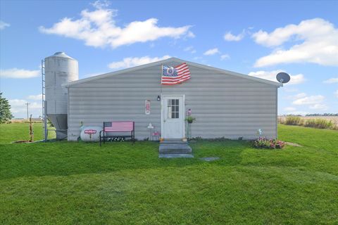 Tiny photo for 139 N 1500E Road, Paxton, IL 60957 (MLS # 12504409)