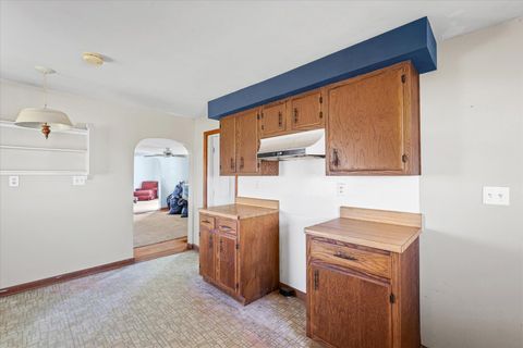 Tiny photo for 139 N 1500E Road, Paxton, IL 60957 (MLS # 12504409)