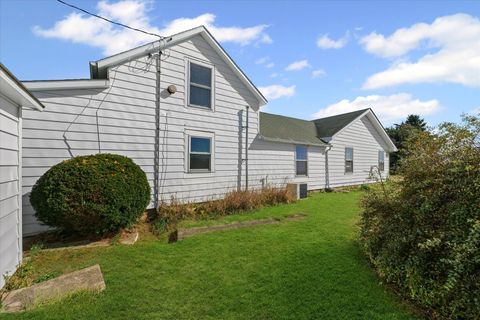 Tiny photo for 139 N 1500E Road, Paxton, IL 60957 (MLS # 12504409)
