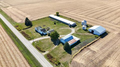 Photo of 139 N 1500E Road, Paxton, IL 60957 (MLS # 12504409) Photo of 139 N 1500E Road, Paxton, IL 60957 (MLS # 12504409)