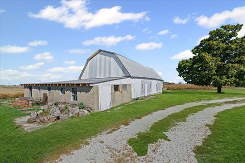 Tiny photo for 139 N 1500E Road, Paxton, IL 60957 (MLS # 12504409)