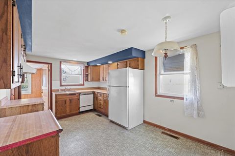 Tiny photo for 139 N 1500E Road, Paxton, IL 60957 (MLS # 12504409)