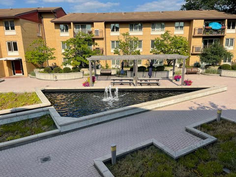 Tiny photo for 2460 W Talcott Road #220, Park Ridge, IL 60068 (MLS # 12714735)