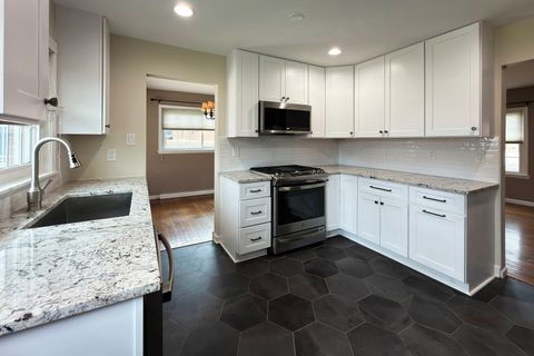 Tiny photo for 240 Hatlen Avenue, Mount Prospect, IL 60056 (MLS # 12609615)