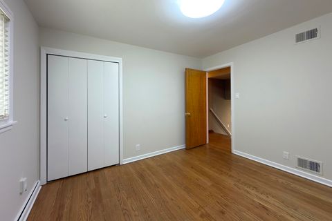 Tiny photo for 240 Hatlen Avenue, Mount Prospect, IL 60056 (MLS # 12609615)