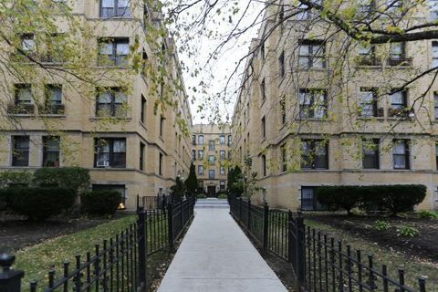 4608 N Beacon Street 4D Chicago IL 60640