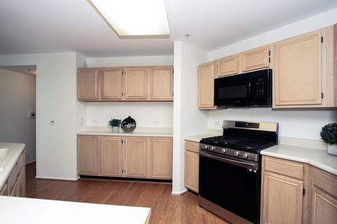 Tiny photo for 1652 Cayman Court #1, Bartlett, IL 60103 (MLS # 12601156)