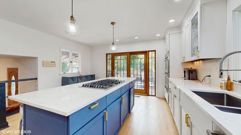 Tiny photo for 500 Auvergne Place, River Forest, IL 60305 (MLS # 12434653)