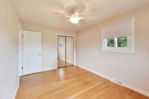 Tiny photo for 466 N Ridgeland Avenue, Elmhurst, IL 60126 (MLS # 12723343)