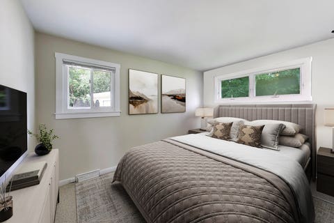 Tiny photo for 466 N Ridgeland Avenue, Elmhurst, IL 60126 (MLS # 12723343)
