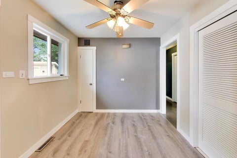 Tiny photo for 466 N Ridgeland Avenue, Elmhurst, IL 60126 (MLS # 12723343)