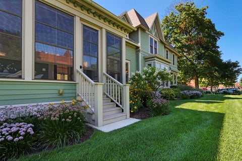 Tiny photo for 920 Geneva Street, Lake Geneva, WI 53147 (MLS # 12690919)