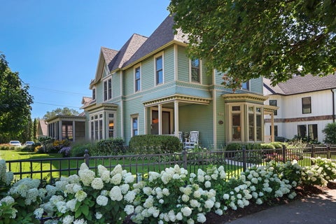 Photo of 920 Geneva Street, Lake Geneva, WI 53147 (MLS # 12690919)