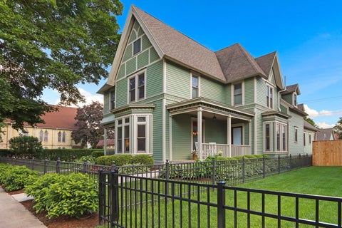 Tiny photo for 920 Geneva Street, Lake Geneva, WI 53147 (MLS # 12690919)