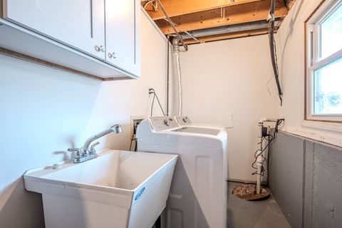 Tiny photo for 965 Independence Avenue, St. Charles, IL 60174 (MLS # 12553905)