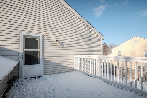 Tiny photo for 965 Independence Avenue, St. Charles, IL 60174 (MLS # 12553905)