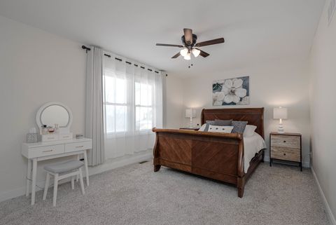 Tiny photo for 965 Independence Avenue, St. Charles, IL 60174 (MLS # 12553905)