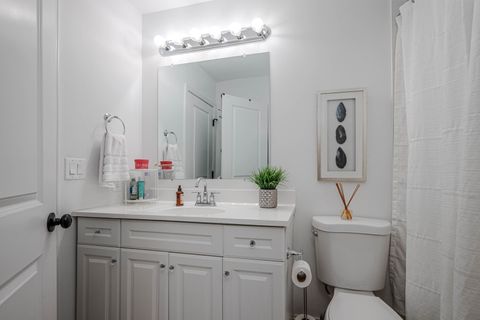 Tiny photo for 965 Independence Avenue, St. Charles, IL 60174 (MLS # 12553905)